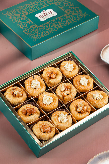 Mix Dry Fruit Ring Baklava
