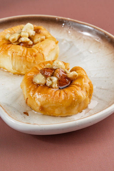 Ring mix dry fruit baklava