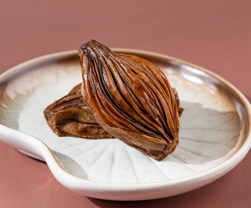 Load image into Gallery viewer, Chocolate Mix Dry Fruit Baklava
