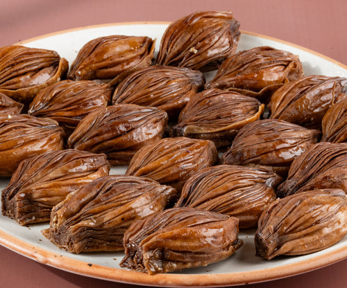 Load image into Gallery viewer, Chocolate Midye Baklava
