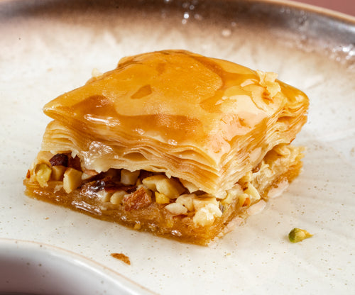 Load image into Gallery viewer, Mix Dry fruit baklava
